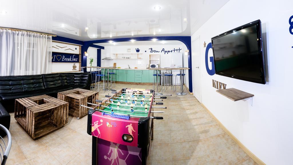 Gar'Is Hostel Киев Екстериор снимка